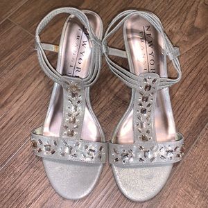 WORN ONCE WEDDING SHOES